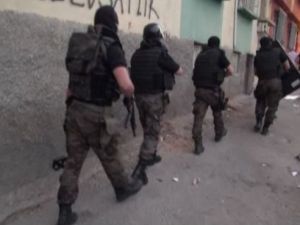 Terör operasyonlarında 5 kişi tutuklandı