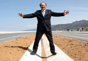 Özak: "Trabzon'u kucakladık"