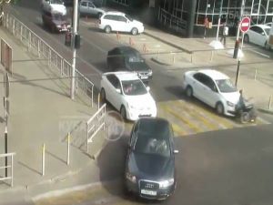 Gelen aracı görse de kaçamadı