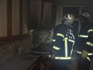 Mutfak tüpü patladı ortalık savaş alanına döndü!