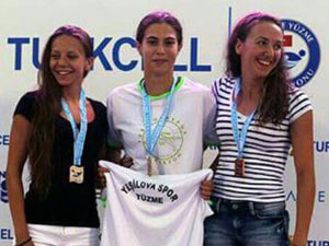 Trabzonlu yüzücülerden büyük başarı!