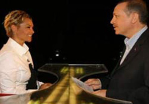 Başbakan Hülya Avşar'ı aramış