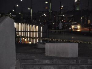 Galata Köprüsü’nden şüpheli paket paniği