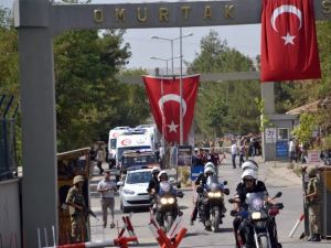 8 şehit memleketlerine uğurlandı