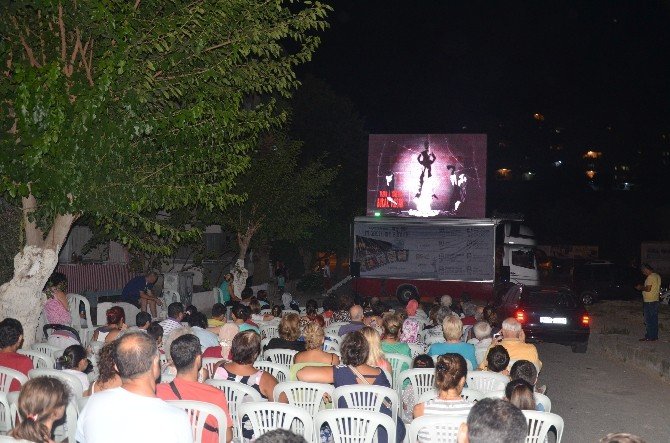 Kuşadası film gösterisi