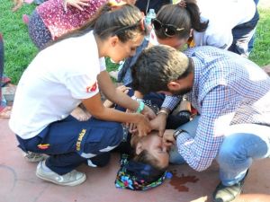 Soma davasında madenci eşi fenalaştı