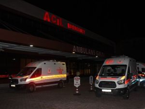 Yaralı Suriyelilerde kimyasal şüphesi hastaneyi kilitledi!