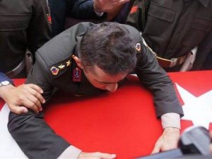 Şehit yüzbaşının yarbay ağabeyi isyan etti: Bunun katili kim?
