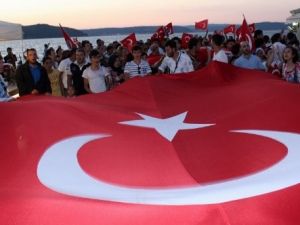 Çanakkale şehitler için yürüdü