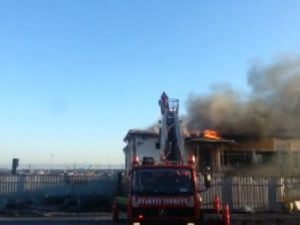 Bir tarih küle dönüyordu