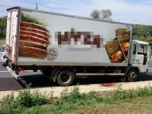 50 göçmen kamyonda öldü