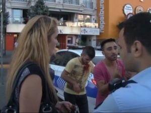 Kavgayı ayırmak isterken dayak yediler