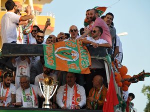 Alanyaspor'da Süper Lig coşkusu sürüyor