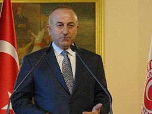 Eski Dışişleri Bakanı Çavuşoğlu’nun makam aracı alev aldı