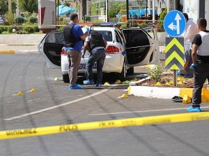 Diyarbakır'da polise silahlı saldırı: 1 şehit