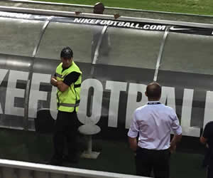 Kapalı tribünü çıldırtan hareket