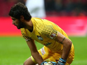 Trabzon'dan ayrıldı hemen imzayı attı