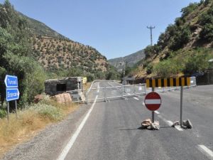 Operasyon nedeniyle kapatılan yollar ulaşıma açıldı