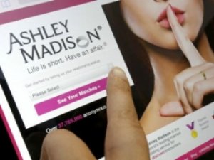 Yasak ilişki çılgınlığı kadınlar rağbette