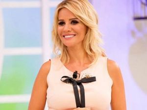 Bebeğinin cinsiyetini ve adını açıkladı!