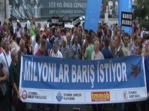 Beyoğlu’nda "Dünya Barış Günü" eylemi