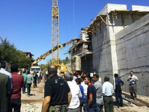 AVM inşaatında göçük: 2 yaralı