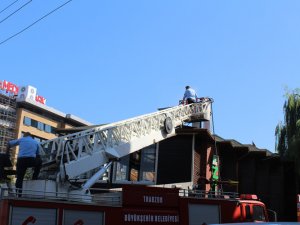 Trabzon'da korkutan yangın