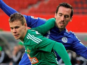 Schaub'a yakın takip