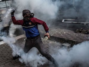 Cizre'de elektrik, telefon ve sular kesildi