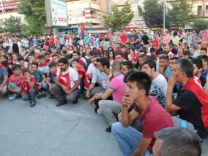 Niğde’de HDP binasına saldırı