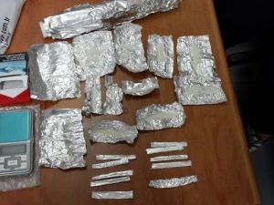 Bilgisayar kasasında uyuşturucu çıktı