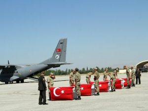 16 şehit için tören