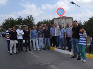 Balıkesir’li gençlerden askerlik başvurusu