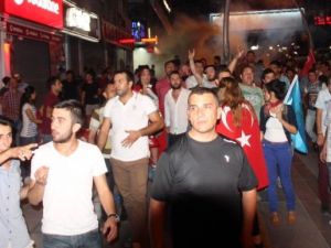 Başkent’te teröre lanet yürüyüşü düzenlendi