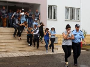 Fuhuş operasyonunda 15 gözaltı
