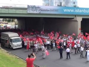 D-100 Karayolunda ’terör’ protestosu