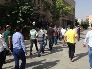 8 ilde operasyon: 38 gözaltı