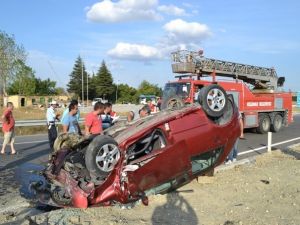 Anne baba öldü, kızları ağır yaralı