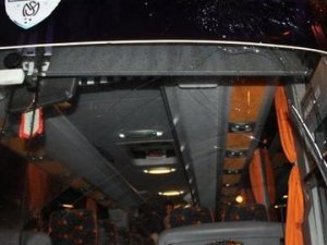 Takım otobüsüne taşlı saldırı!