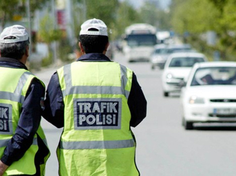 Trabzon'da 2 kişi uygulamaya takıldı!