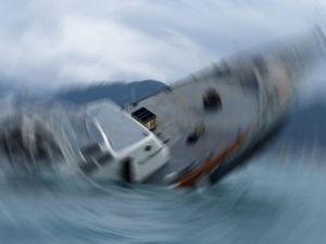 Kaçak göçmenleri taşıyan tekne battı: 15 ölü - 15 Eylül 2015