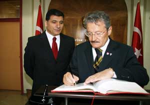 Vali'mizden Vali'mize vefa!