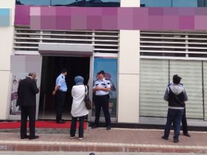 Dershanelere polis baskını