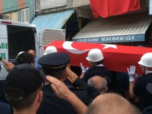 Şehit polisin cenazesi baba ocağında