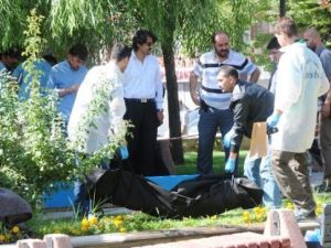 Süs havuzundan ceset çıktı