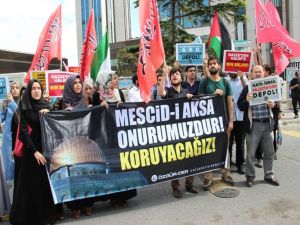 Mescid-i Aksa’ya yönelik saldırılar protesto edildi