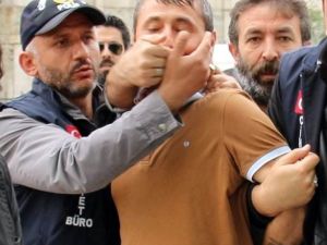 Katil zanlısı: Hepinizi eşek aralarına sokturacağım