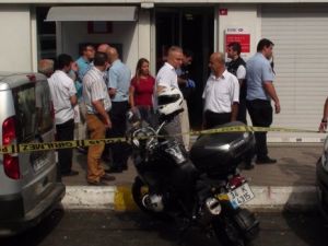 Banka soyguncusunu vatandaş yakaladı