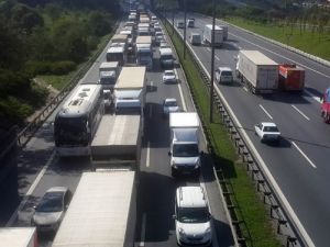 İstanbul’da bayram trafiği başladı
