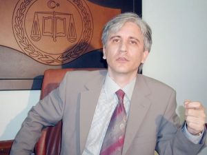 Gültekin Avcı FETÖ soruşturmasından gözaltında